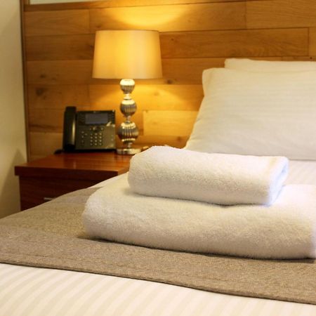 Wickwoods Hotel Albourne Eksteriør billede